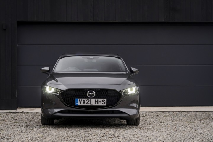 2021-mazda3 - 05